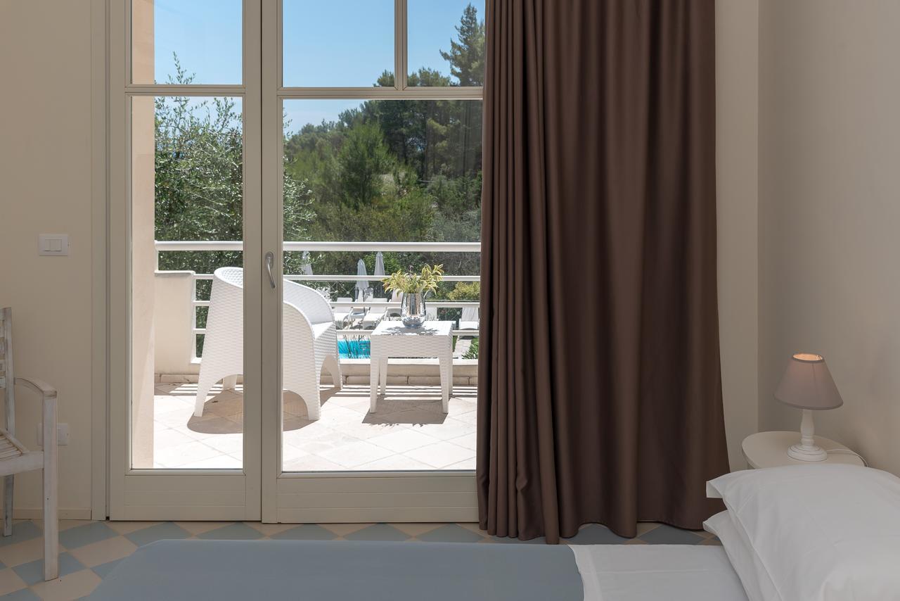 Baia Dei Mergoli Hotel Матината Екстериор снимка